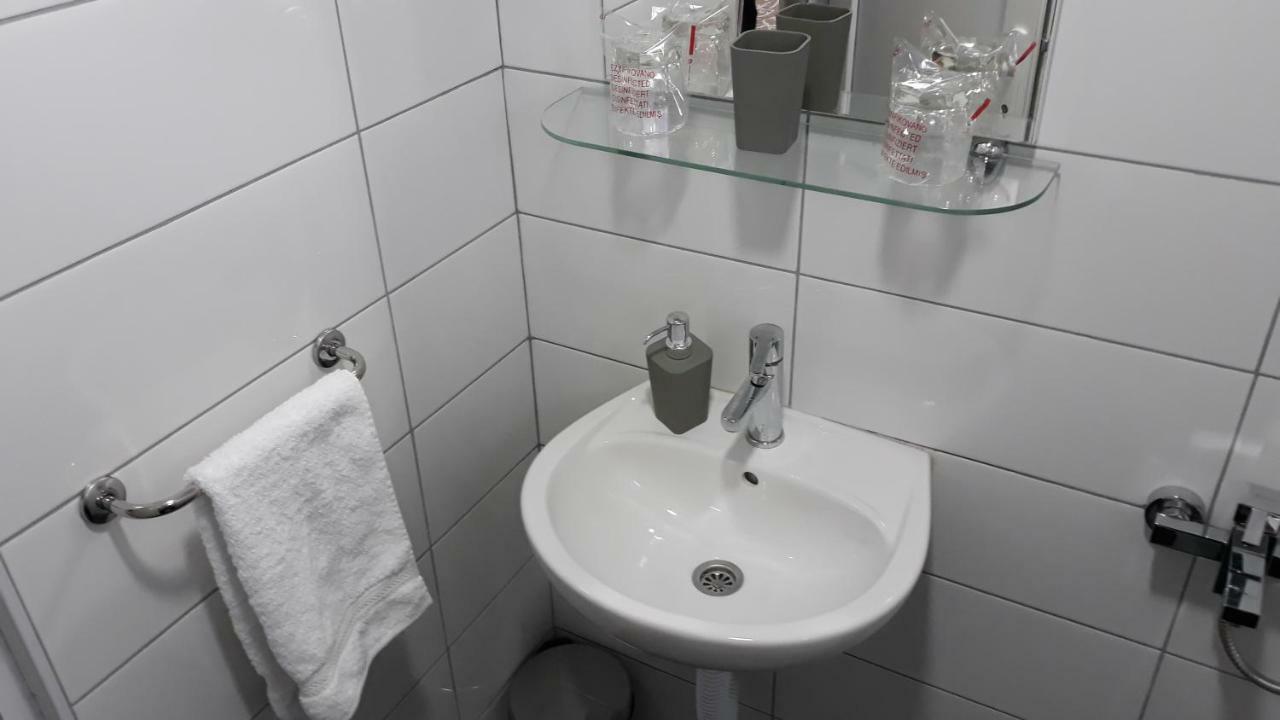 ויסוקו Apartments&Rooms Mido מראה חיצוני תמונה