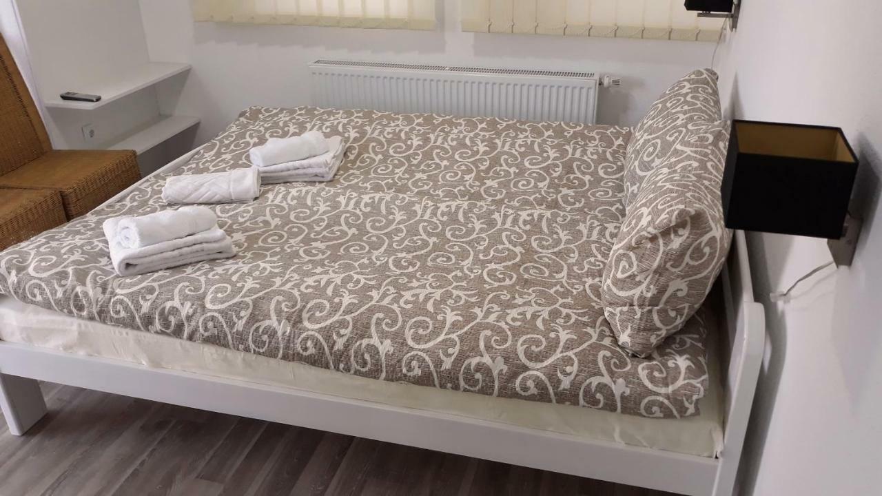 ויסוקו Apartments&Rooms Mido מראה חיצוני תמונה