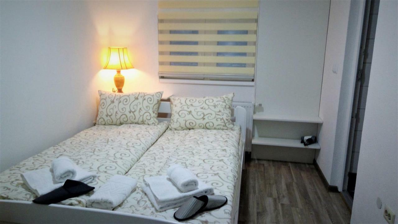 ויסוקו Apartments&Rooms Mido מראה חיצוני תמונה