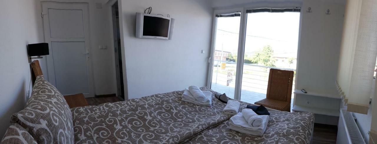 ויסוקו Apartments&Rooms Mido מראה חיצוני תמונה