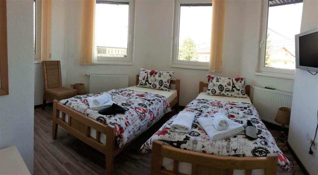 ויסוקו Apartments&Rooms Mido מראה חיצוני תמונה