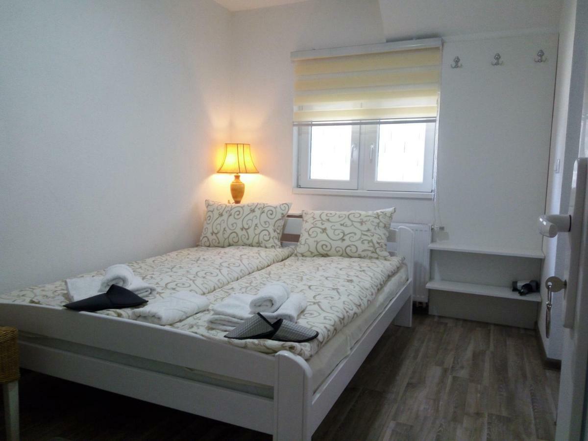 ויסוקו Apartments&Rooms Mido מראה חיצוני תמונה